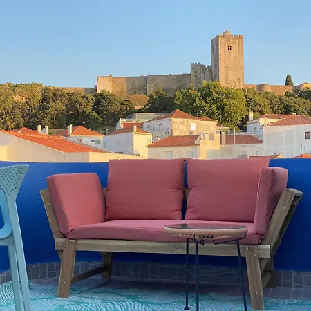 Apartment Downtown Terrace Palmela